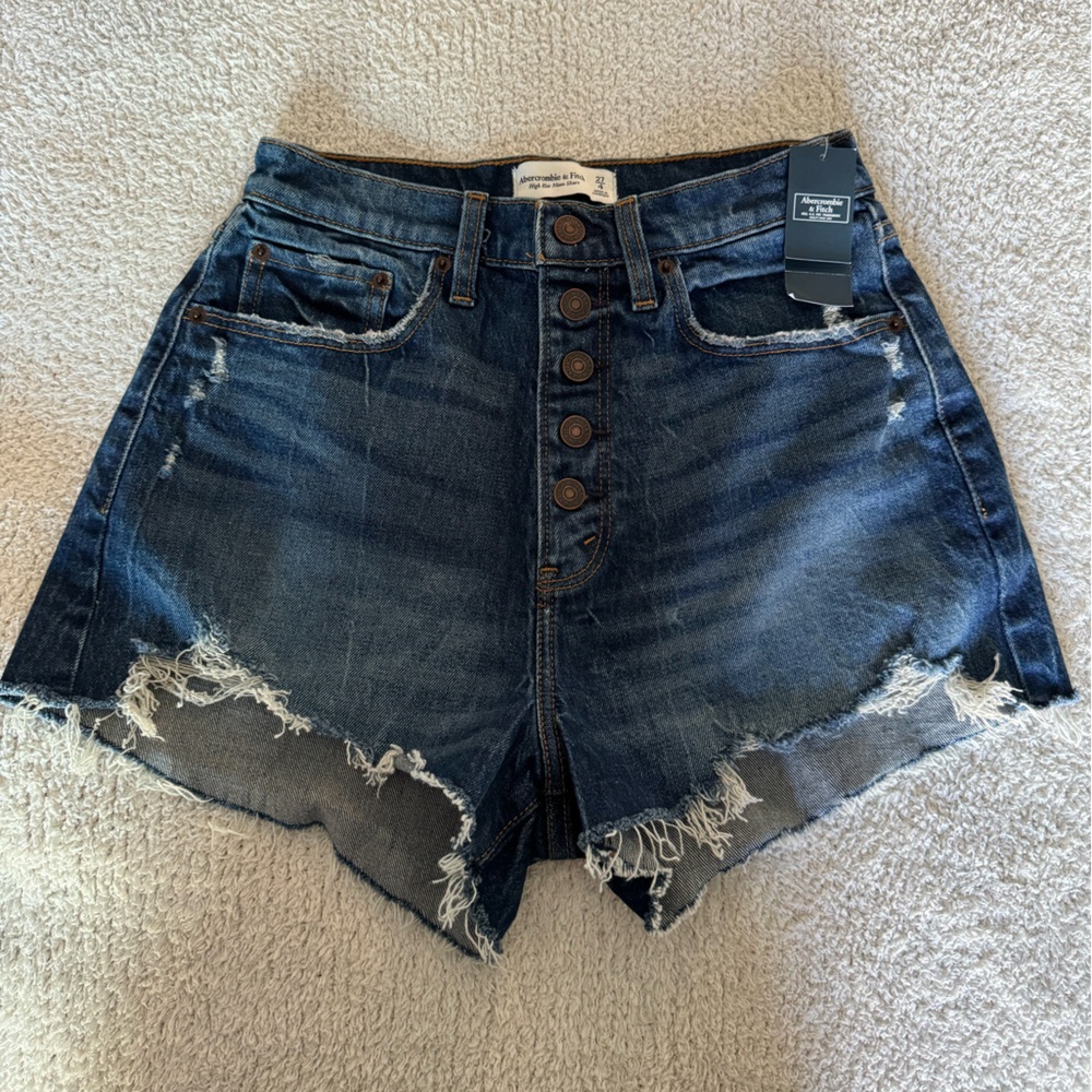 Curve Love High Rise Mom Short - Picture 2 of 9